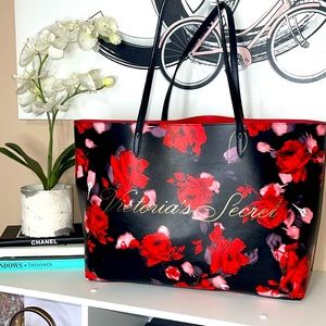 Victoria Secret Red Rose Tote bag